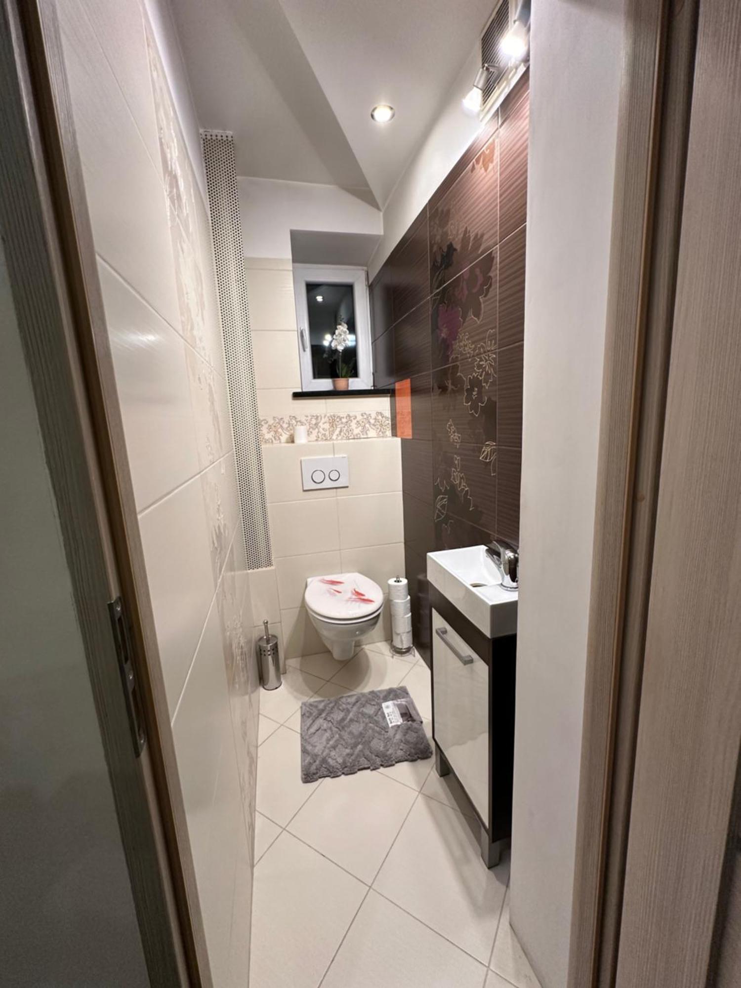 Large, Luxury Condo With Sauna Перемишль Екстер'єр фото